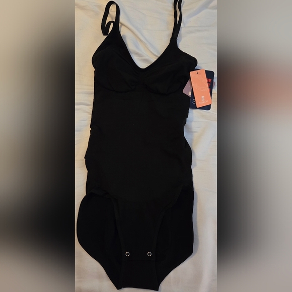 NWT!! Feelingirl Everyday Wear Seamless Bodysuit #406 - Picture 14 of 16